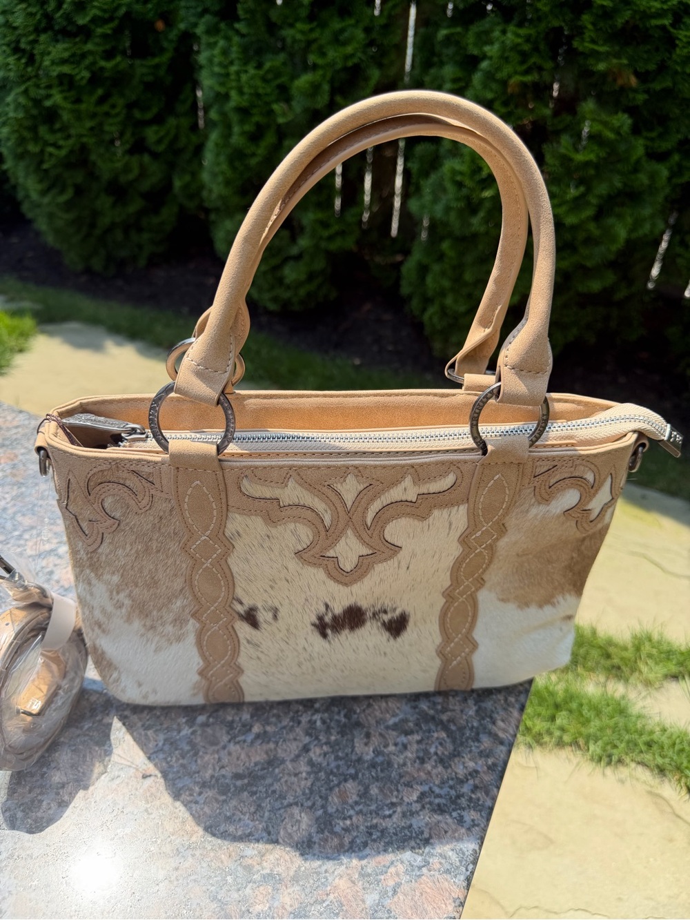 Trinity Ranch Genuine Hair-On Cowhide Collection Concealed Carry Tote - Tan - Picture 4 of 16